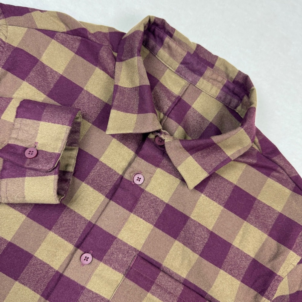 Lululemon Men's Purple Beige Buffalo Plaid Button Up‎ Shirt L Hidden Zip Pocket